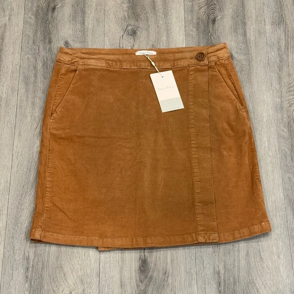 PART TWO Copenhagen TALYA SK Casual Tobacco Brown Corduroy Summer Mini Skirt - Picture 2 of 5